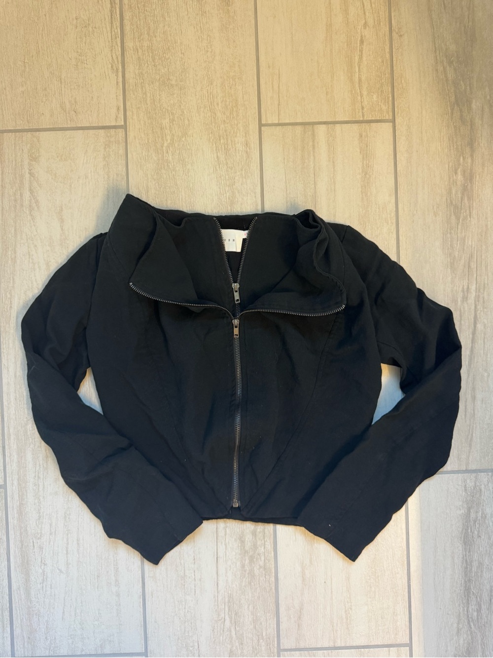 Lush Black Cropped Zip-Up Bomber with Folded Collar